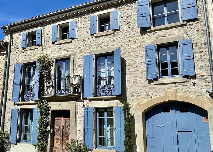 Gasthof L'oiseau Bleu Merle Bleu Roubia